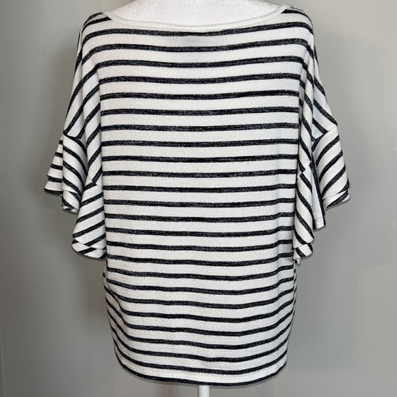 Banana Republic Striped Top with Ruffle Sleeves Size X-Small - Picture 5 of 6